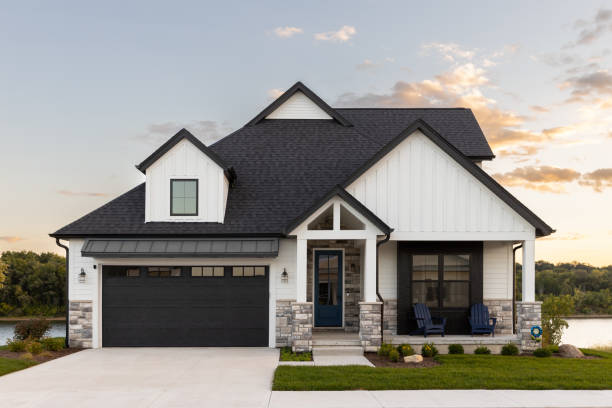 Best Roof Moss and Algae Removal  in Argyle, TX